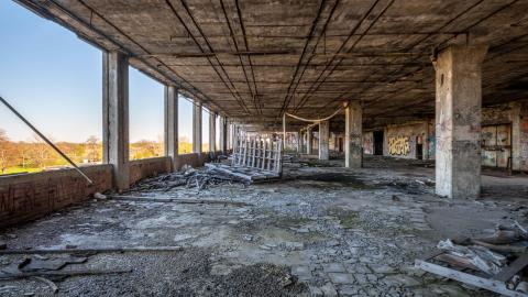 May 2022 - Abandoned Detroit Packard Plant 2022-39.jpg