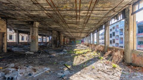 May 2022 - Abandoned Detroit Packard Plant 2022-41.jpg