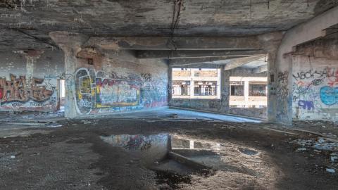 May 2022 - Abandoned Detroit Packard Plant 2022-43.jpg