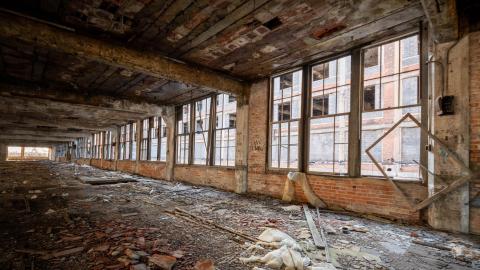 May 2022 - Abandoned Detroit Packard Plant 2022-57.jpg