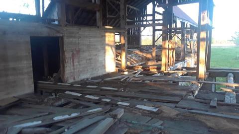 Abandon Barn On The Outskirts Of Scarborough - 100568755_10159423829500348_8544554848018759680_n.jpg