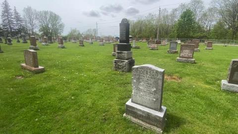 Pond Mills Cemetery - A2DE4A2B-514B-44D6-B79C-78A14EE5587D.jpeg