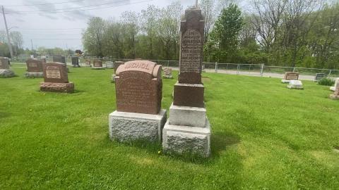 Pond Mills Cemetery - 885B4F49-0660-45B6-8945-7DDD694A98BE.jpeg