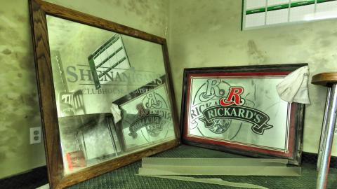 Getting Into Shenanigans - 002X.jpg