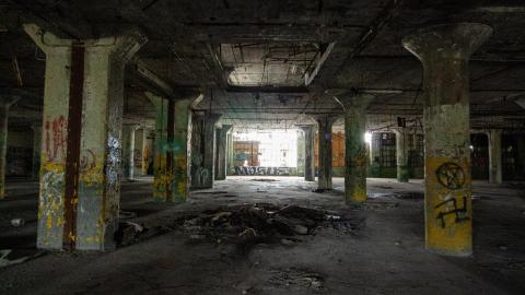 May 2022 - A Piece of Automotive History - IMG_2142.JPG