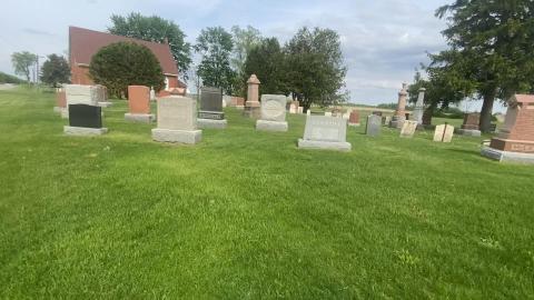 Covenanted Baptist Cemetery/Mayfair Cemetery - 09A323EB-9732-4008-A131-C4EB2ABEF7FC.jpeg