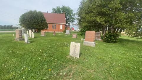 Mayfair Baptist Cemetery - Southwest Middlesex, Ontario