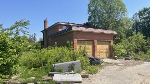 Photo from Abandoned 80s house