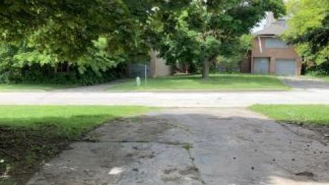 Inaccessible (Exteriors) - IMG_4311.jpg