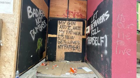 Abandoned row full of buildings - 64CB7526-848E-4836-814A-216E624145B2.jpeg