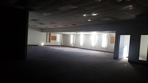 London Dead Mall, Wellington and 401 photo 5