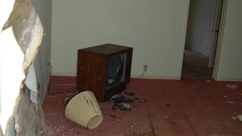 April 13th, 2012 - DSC_0058.JPG