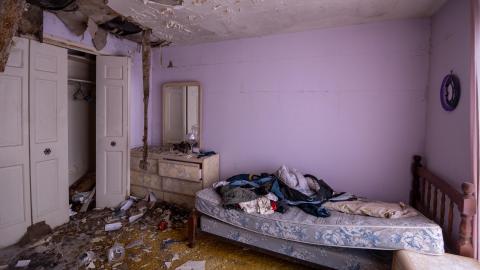 January 2020 - Abandoned House with Abandoned Luxury BMW-18.jpg