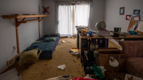 January 2020 - Abandoned House with Abandoned Luxury BMW-19.jpg