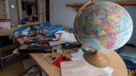 January 2020 - Abandoned House with Abandoned Luxury BMW-21.jpg