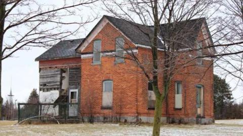 Cullen Houses - The-Prettiest-Street105.jpg