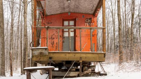 January 2020 - abandoned cn rail caboose-2.jpg