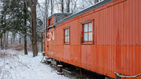 January 2020 - abandoned cn rail caboose-7.jpg