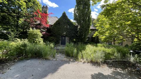 Abandoned mansion - 0BB679C7-0B3B-4B7C-958F-C4D37CF2D38E.jpeg