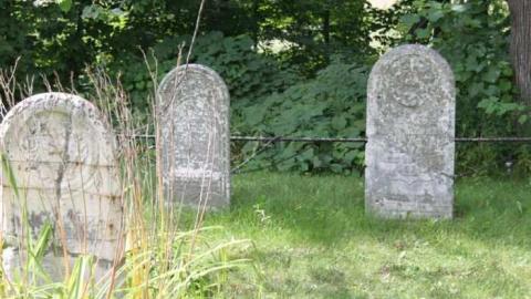 Pioneer Cemetary - River-Valley-Pioneer-Cemetary3.jpg