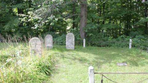 Pioneer Cemetary - River-Valley-Pioneer-Cemetary13.jpg