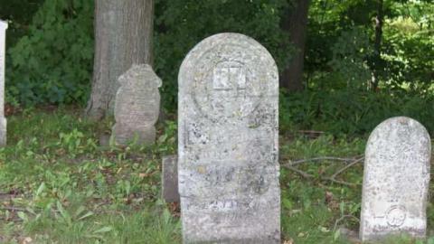 Pioneer Cemetary - River-Valley-Pioneer-Cemetary6.jpg