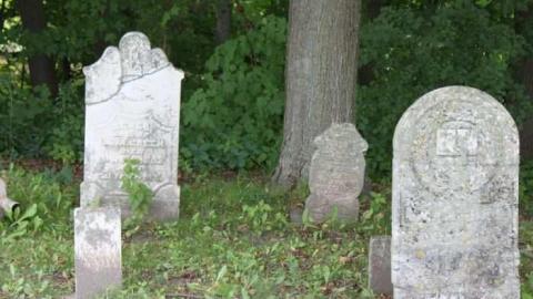 Pioneer Cemetary - River-Valley-Pioneer-Cemetary16.jpg