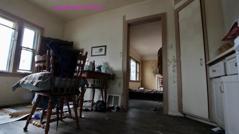 Board The Train. March 2022. - IMG_3379.JPG