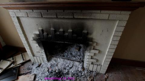 Board The Train. March 2022. - IMG_3393.JPG