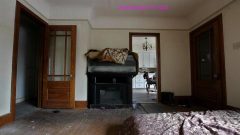 Board The Train. March 2022. - IMG_3395.JPG