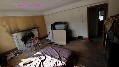 Board The Train. March 2022. - IMG_3470.JPG