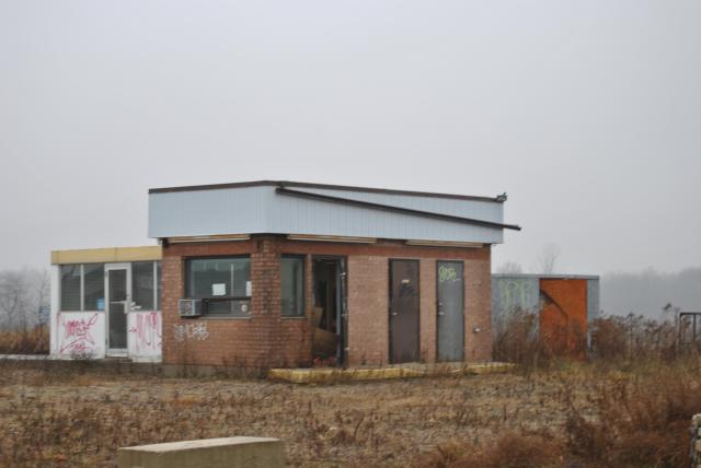 Empty ESSO - December 2012 - DSC_0293.JPG