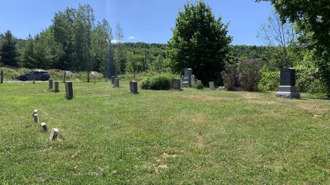 Deadman's Corner (Salem Pioneer Cemetery) photo 4