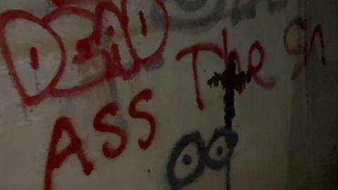 Graffiti galore - 56059DC2-EC33-47F5-A83D-3BE2DA5B8B7A.jpeg