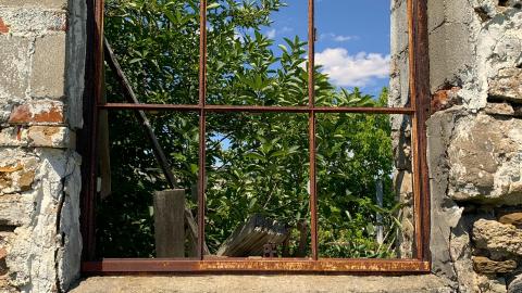 Cobble and Rust photo 5