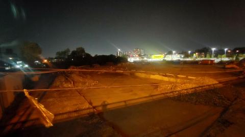 Chop Shop and Wooden Pallets - 20220520_230327.jpg