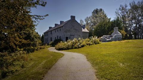 The House & Grounds 2018 - Collages44.jpg