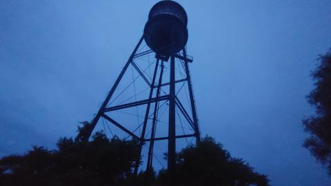 It's not the fall that'll kill ya.....oh wait - 20210708_051606.jpg