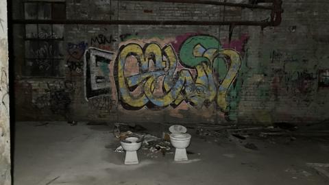 Decrepit - D892D4F7-F501-4F68-9AFD-AB2892783FCA.jpeg