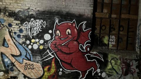 Decrepit - 95BE63D1-338F-47F5-AA2D-89BA03D4752E.jpeg