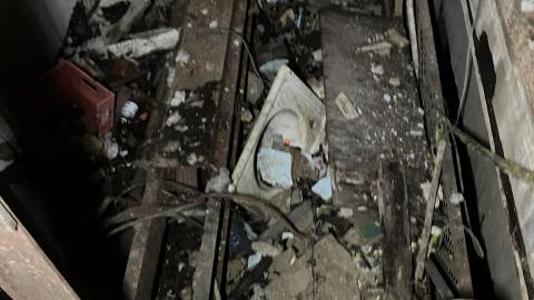 Decrepit - 40488FAF-3B5F-420C-BD52-E8E08E3357B4.jpeg