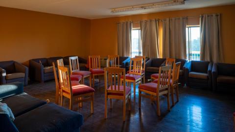 no tell motel! - Abandoned Hotel With Heart Shaped Jacuzzi Tubs-24.jpg