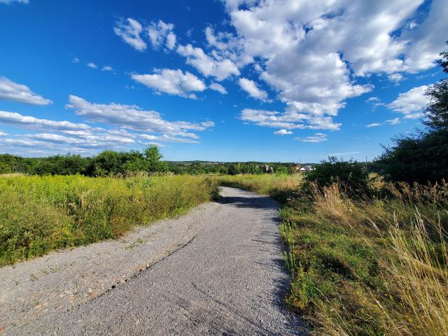 "Clearly Homes" Hidden House on Hill photo 4