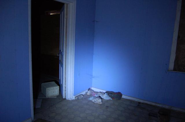 Guelph Line Yellow House photo 2