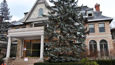 Living On The Edge - March 2013 - 2.jpg