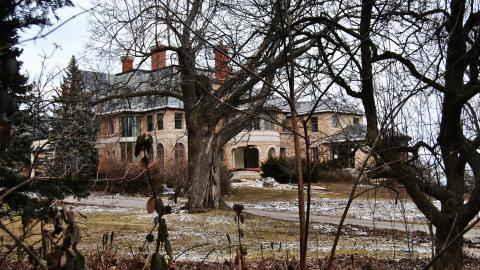 Living On The Edge - March 2013 - 38.jpg