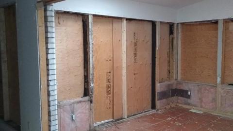 Under the Blacklight - Under the Blacklight (2).jpg