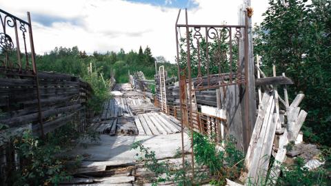 Funky Bridge - Funky_Bridge_02.jpg