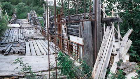 Funky Bridge - Funky_Bridge_03.jpg