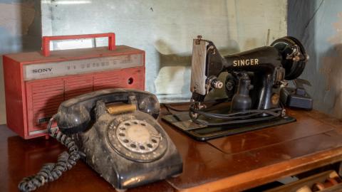 august 2019 - Abandoned Time Capsule Farmhouse Antique Audio Equipment-2-2.jpg